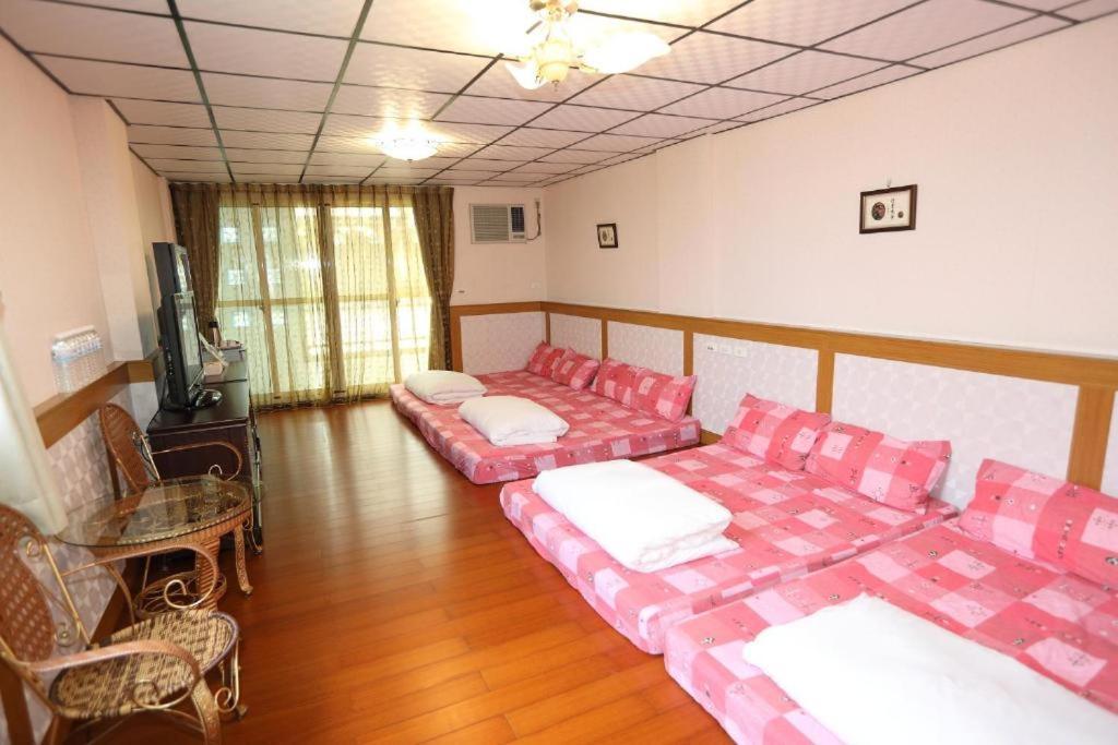 First Place B&B Хуалянь Экстерьер фото
