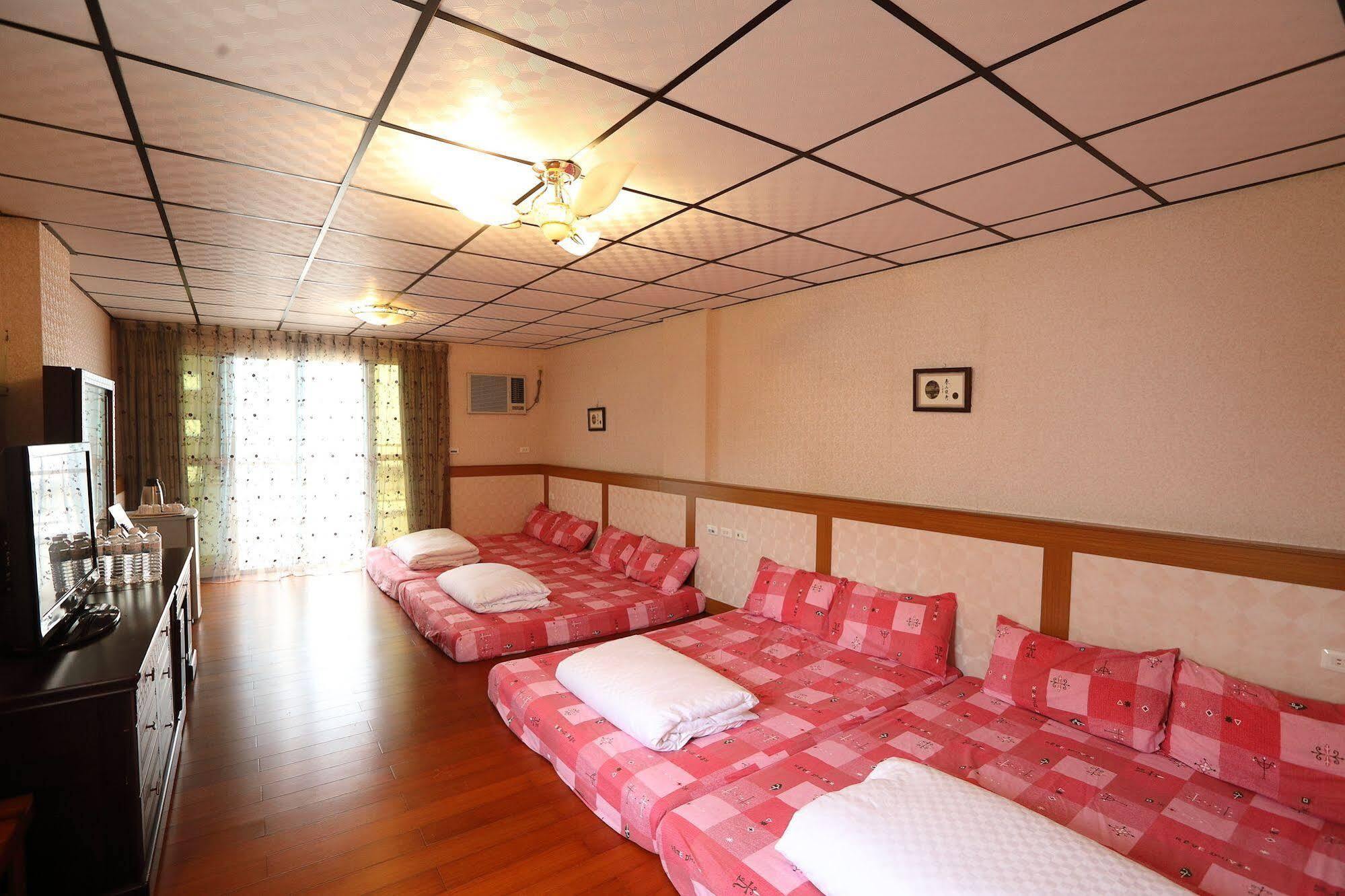 First Place B&B Хуалянь Экстерьер фото